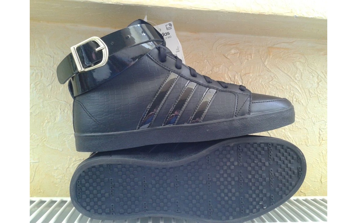 adidas daily twist mid