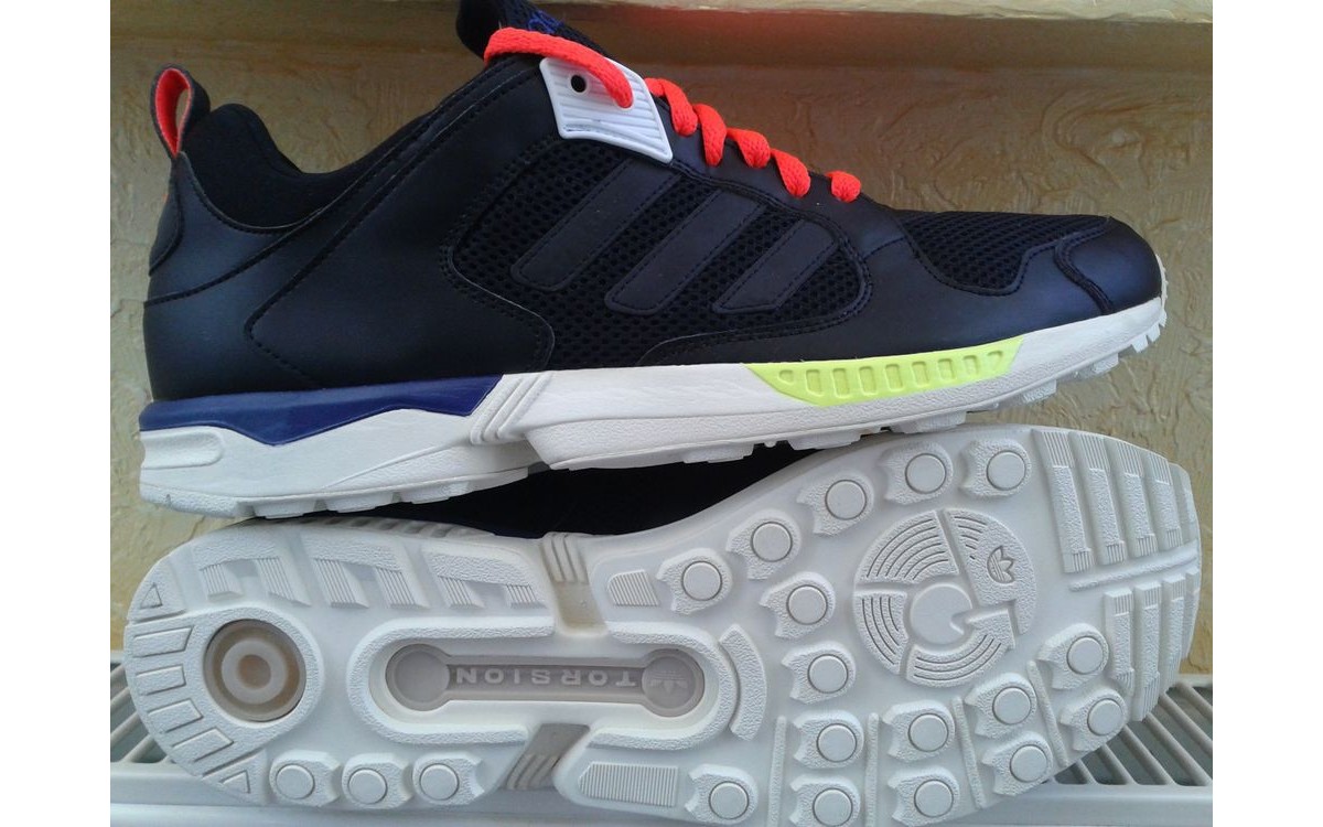 Кросівки Adidas ZX 5000 RSPN B24828 - купити в інтернет-магазині