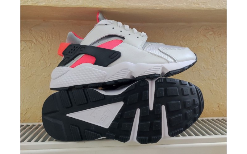 Кросівки Nike Air Huarache DX4259-100