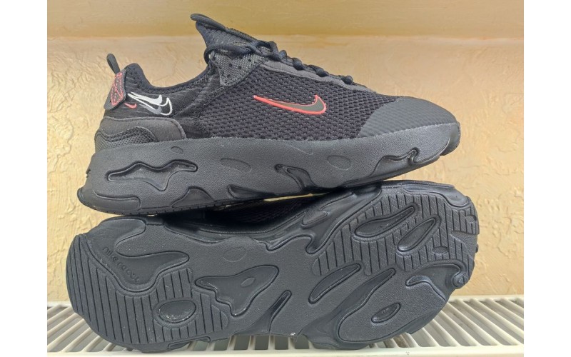 Кросівки Nike React Live DO6488 001